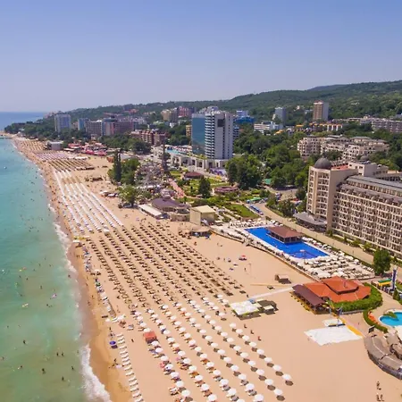 Appartement Seaside Primorski - Downтown - Free Parking Varna